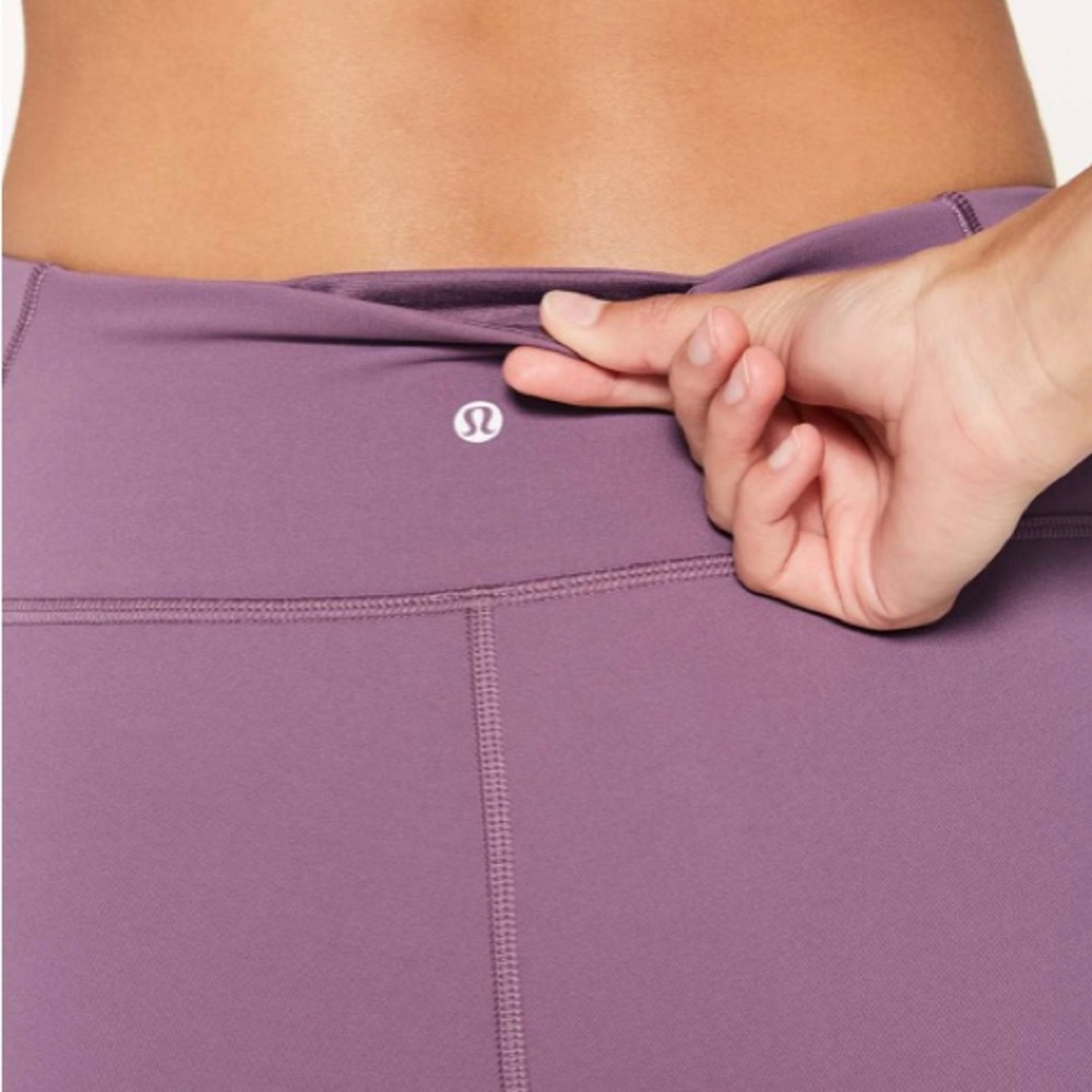 *RARE LULULEMON* Awakening Tight Taryn Toomey Collection 25" Dusty Mauve